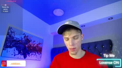 Snapshot of robbinblaze chatting on 03.11.26 Robbin online show from 03.11.26