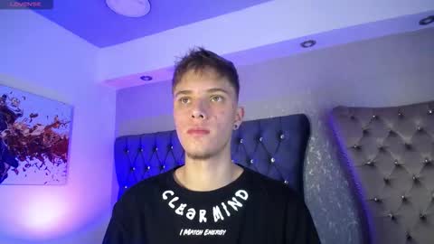 Snapshot of robbinblaze chatting on 03.12.26 Robbin online show from 03.12.26