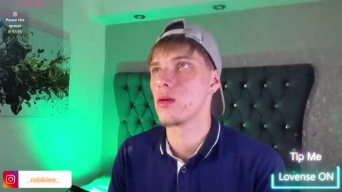 Snapshot of robbinblaze chatting on 04.15.26 Robbin online show from 04.15.26