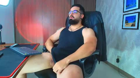 Snapshot of robby_k chatting on 05.18.26 Robby online show from 05.18.26