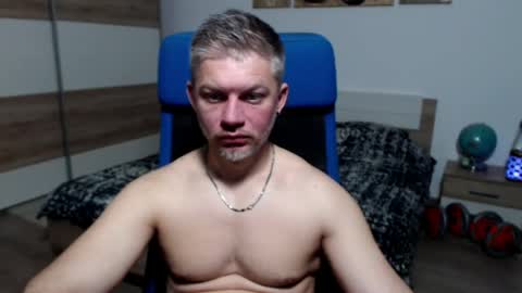 Snapshot of robbyshawz chatting on 05.05.26 robbyshawz online show from 05.05.26