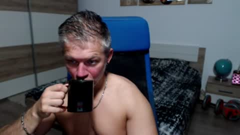 Snapshot of robbyshawz chatting on 07.13.26 robbyshawz online show from 07.13.26
