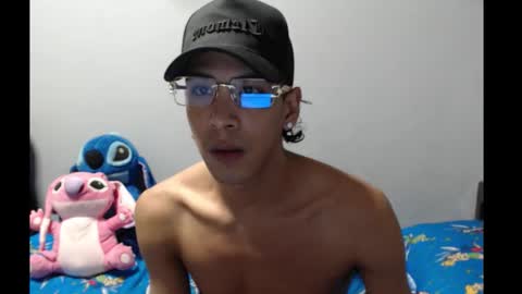 robert_kingg online show from 12.15.25