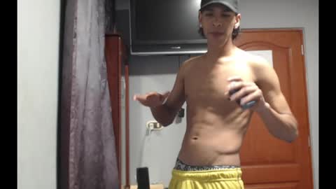 robert_kingg online show from 04.29.26