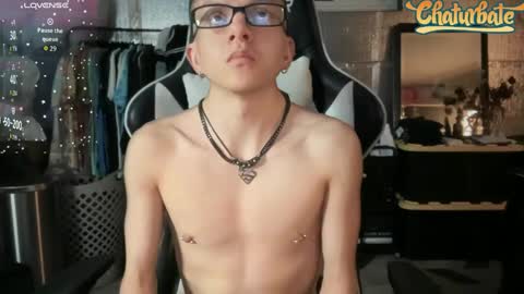 Robert Cici Jr. online show from 10.12.25