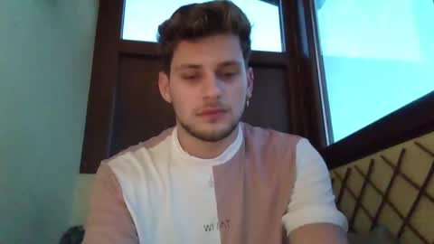 Snapshot of roberto_twink1 chatting on 01.14.25 Roberto online show from 01.14.25