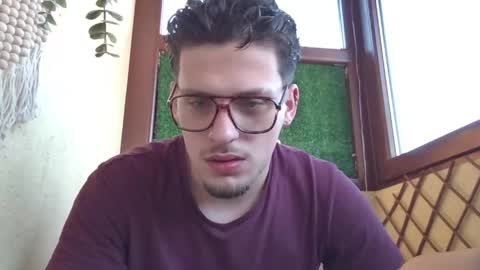 Snapshot of roberto_twink1 chatting on 04.27.26 Roberto online show from 04.27.26