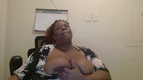 robertswhitney52 online show from 12.19.25