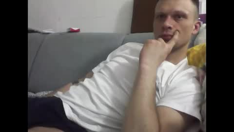 Snapshot of robertxxxpo chatting on 01.09.25 Zenek online show from 01.09.25