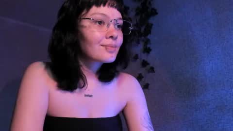 Snapshot of robin_harrington chatting on 07.28.26 Ronin online show from 07.28.26