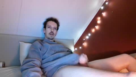 Robin online show from 12.29.24