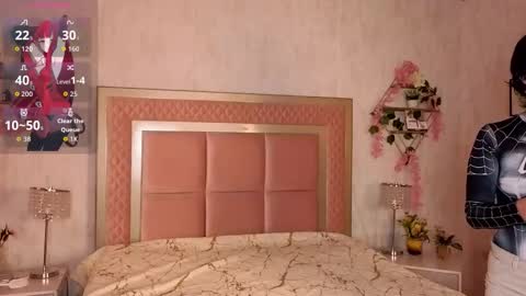 robin D online show from 10.26.25