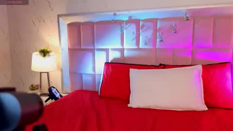 robin D online show from 04.22.26