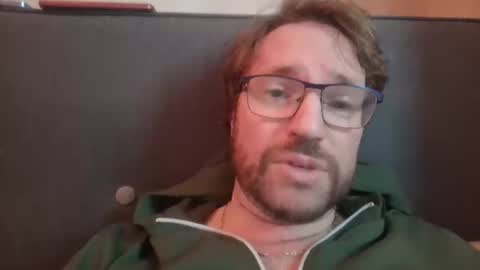 robinouhot online show from 02.24.25