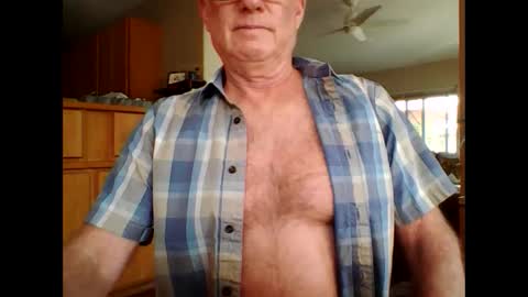 Snapshot of robo0000 chatting on 09.09.25 robo0000 online show from 09.09.25