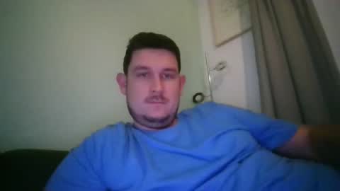 Robin online show from 09.21.25