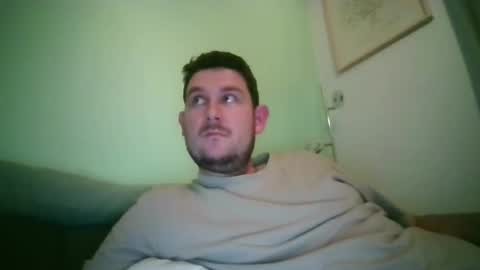 Robin online show from 11.03.25