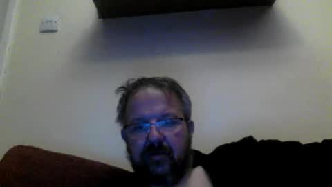 Snapshot of robxx32 chatting on 12.23.25 robxx32 online show from 12.23.25