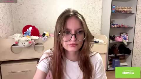 robynsentinella online show from 02.22.26