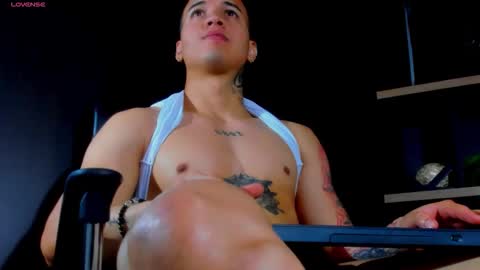 rocco_santos online show from 03.25.26
