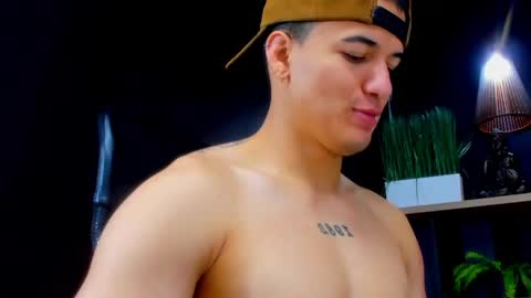 rocco_santos online show from 04.11.26