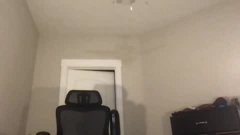 Snapshot of rockboy3000 chatting on 02.02.25 rockboy3000 online show from 02.02.25