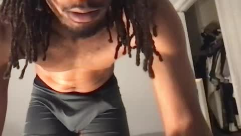 Snapshot of rockboy3000 chatting on 12.05.25 rockboy3000 online show from 12.05.25