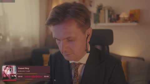 Rocket Bunny online show from 10.14.25