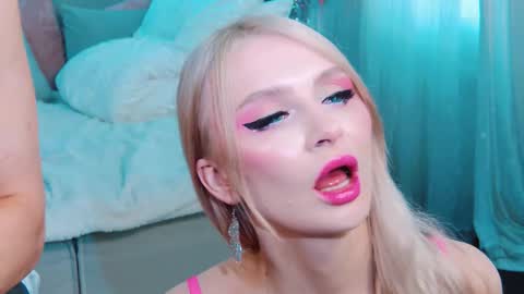 Lina and Den online show from 09.13.25