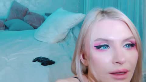 Lina and Den online show from 01.18.26