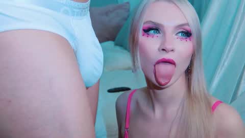 Lina and Den online show from 03.30.26