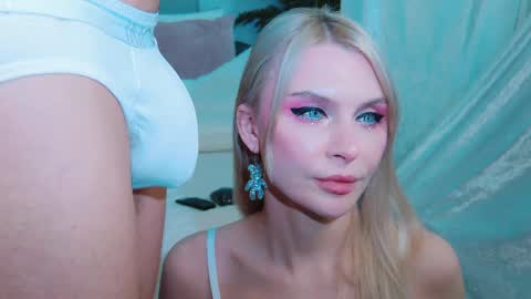 Lina and Den online show from 05.31.26