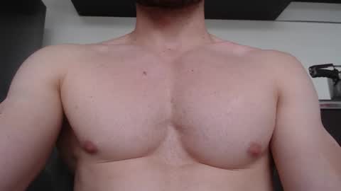 rocky muscle online show from 11.18.25