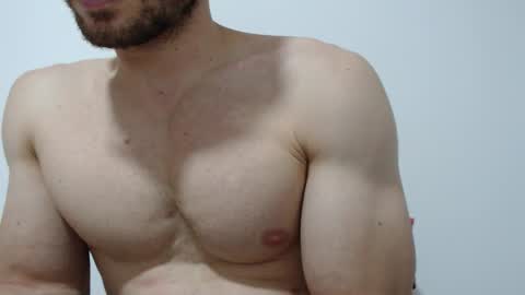 Snapshot of rocky_muscle chatting on 02.07.26 rocky muscle online show from 02.07.26