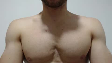 Snapshot of rocky_muscle chatting on 02.09.26 rocky muscle online show from 02.09.26