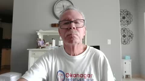 Snapshot of rodied chatting on 10.05.25 rodied online show from 10.05.25