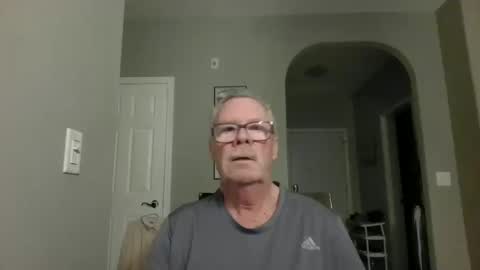 Snapshot of rodied chatting on 10.15.25 rodied online show from 10.15.25