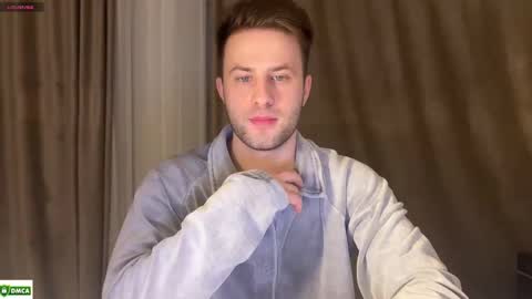 Snapshot of rodrigoveira chatting on 02.08.26 Rodrigo online show from 02.08.26