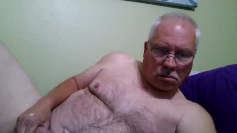 Snapshot of rodstud641 chatting on 10.15.25 rodstud641 online show from 10.15.25