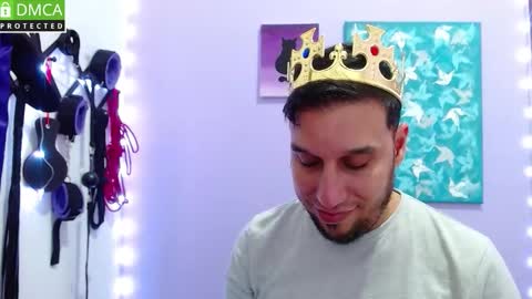 Snapshot of rodthiago chatting on 11.14.25 Thiago independent model online show from 11.14.25