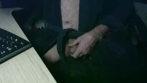 Snapshot of roger_peter chatting on 01.19.25 roger_peter online show from 01.19.25