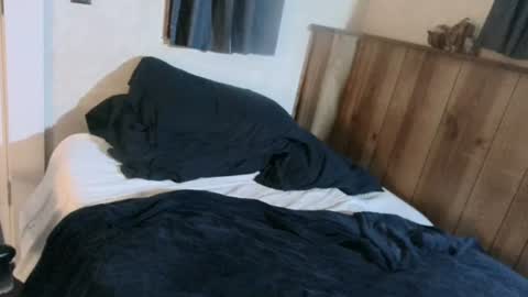Snapshot of rogerb2218 chatting on 06.19.26 watchme online show from 06.19.26