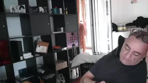 Snapshot of rogerrabbit2023 chatting on 09.13.25 rogerrabbit2023 online show from 09.13.25