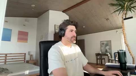 Roger Sterling online show from 02.18.26