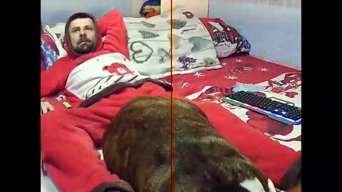 Snapshot of rogobeteilie chatting on 12.17.25 Banderas online show from 12.17.25