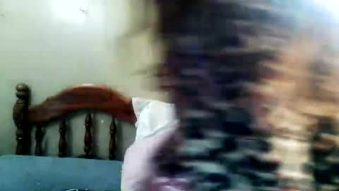 Snapshot of roisierios chatting on 02.22.25 Rosie Rios online show from 02.22.25