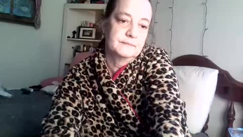 Snapshot of roisierios chatting on 02.14.26 Rosie Rios online show from 02.14.26