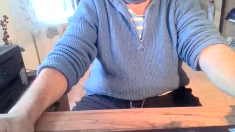 Snapshot of rolandloser1000 chatting on 12.13.24 rolandloser1000 online show from 12.13.24