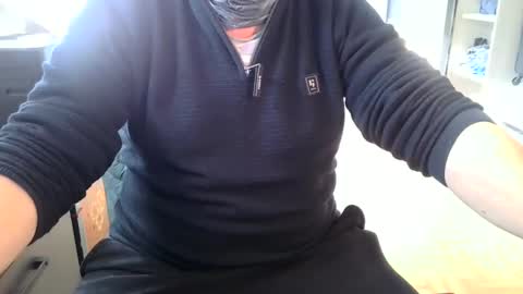 Snapshot of rolandloser1000 chatting on 02.23.25 rolandloser1000 online show from 02.23.25