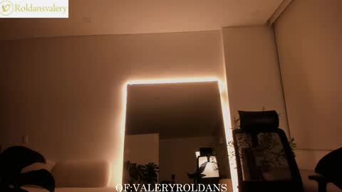Valery Roldans online show from 12.03.25